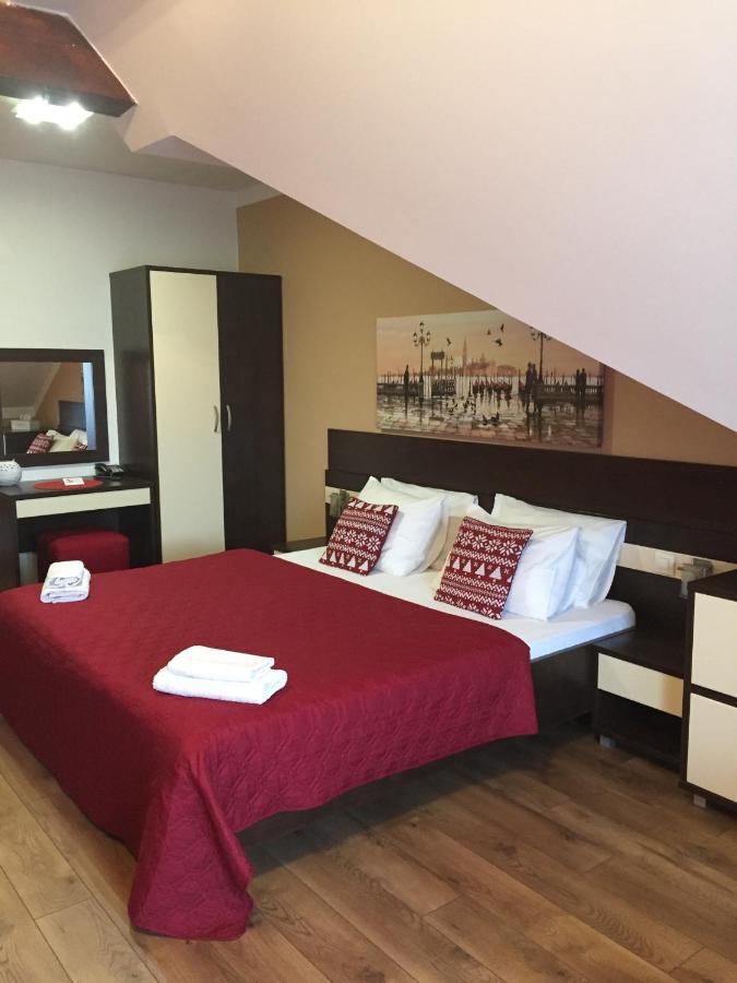 Apartman Bešeňová Екстериор снимка